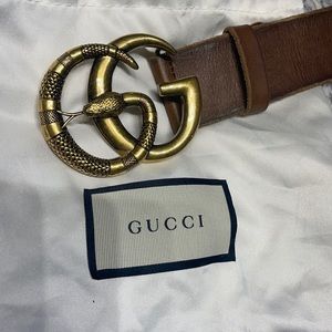 Gucci brown leather belt - 42 inches